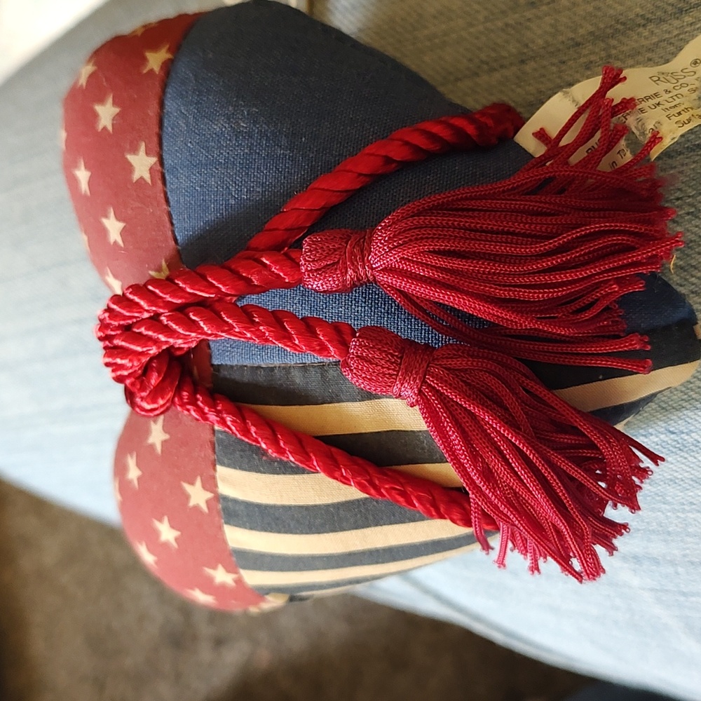 Russ Cloth patriotic heart decor